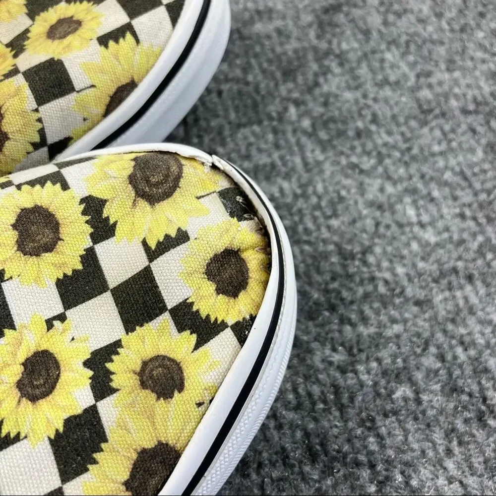 Vans Classic Slip no Checkerboard Slip On Women's 5 Multicolor Athletic Sneakers